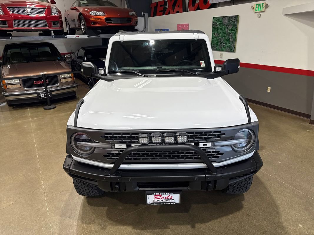 Used 2023 Ford Bronco Badlands image 15