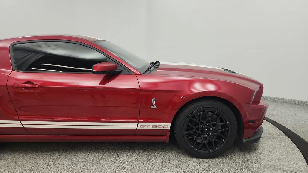 Used 2013 Ford Mustang Shelby GT500 RWD image 16