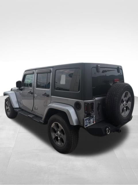 Used 2016 Jeep Wrangler Unlimited Sahara image 10