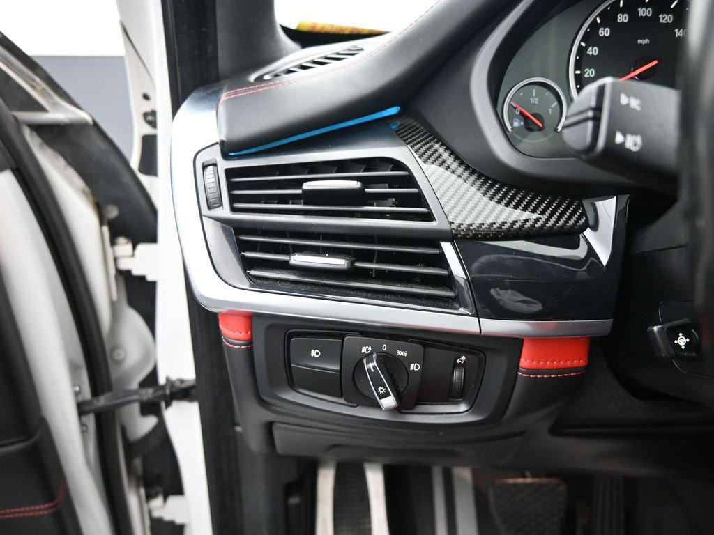 Used 2017 BMW X5 M image 27