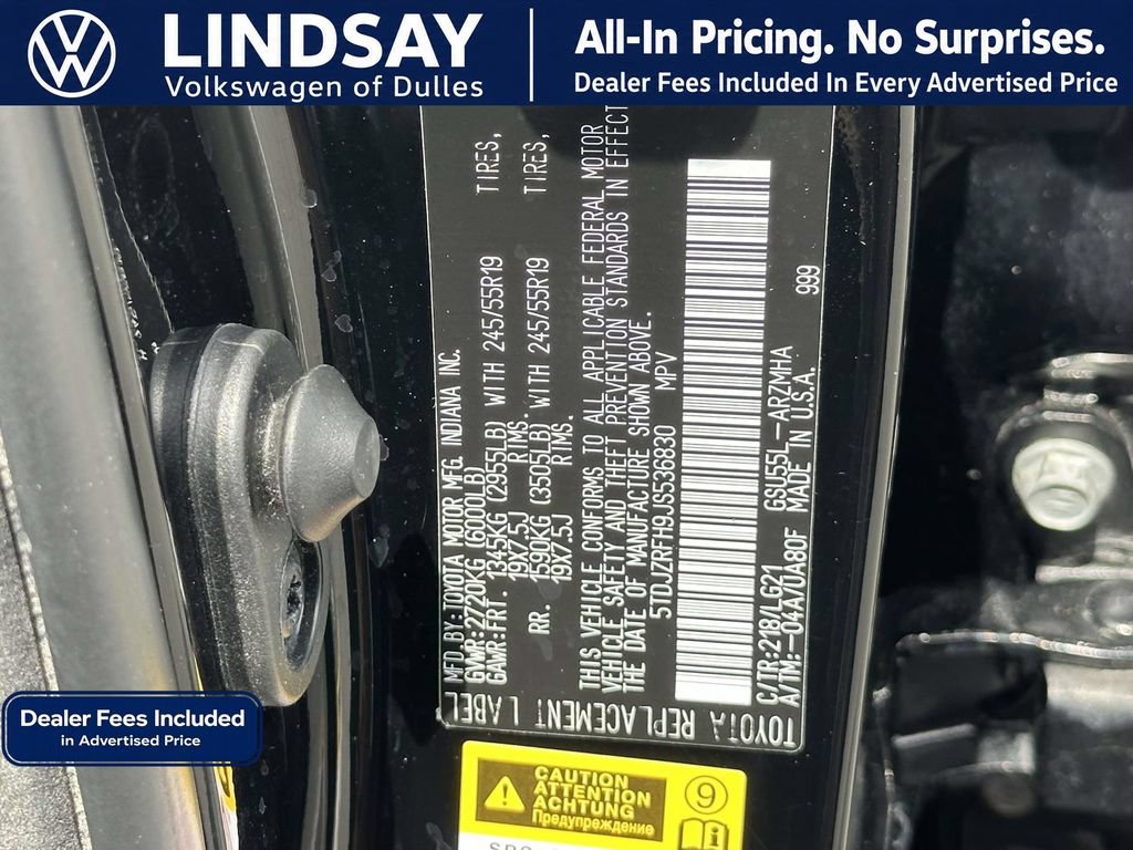 Used 2018 Toyota Highlander SE w/ Carpet Mat Package (TMS) AWD/4WD image 28