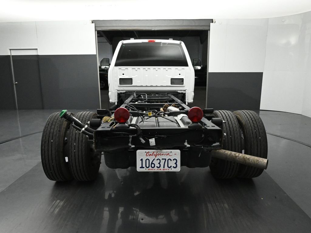 Certified 2020 Ford F550 2WD Regular Cab Super Duty image 8