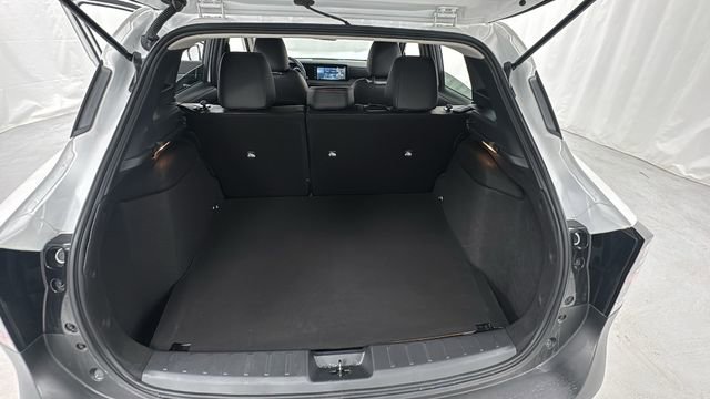 Certified 2025 Nissan Kicks SR image 15