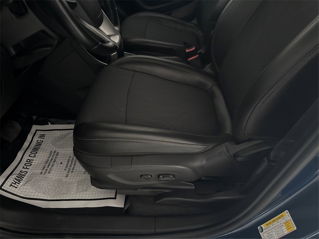 Used 2020 Chevrolet Trax LT w/ LT Convenience Package image 36