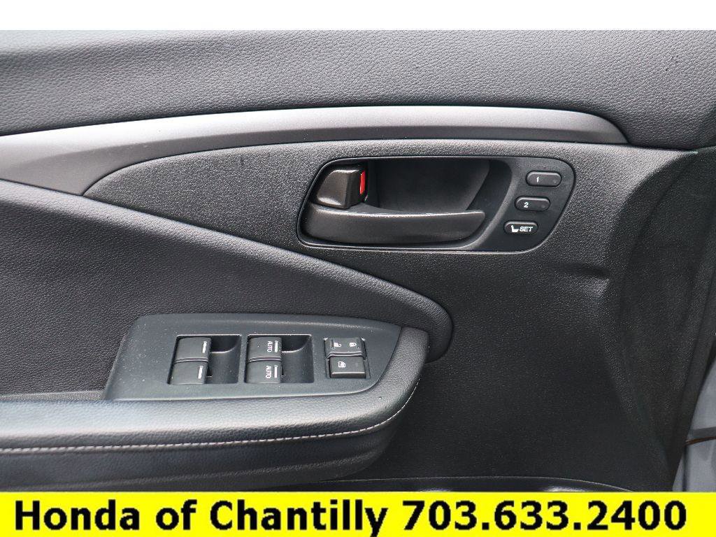 Certified 2023 Honda Passport EX-L image 25