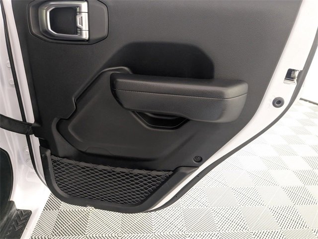 Used 2021 Jeep Wrangler Unlimited Rubicon image 30