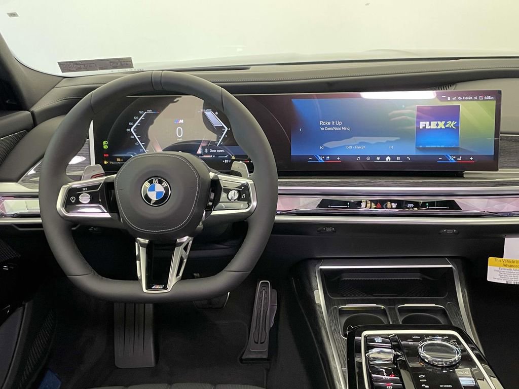 New 2025 BMW 760i xDrive AWD/4WD image 21
