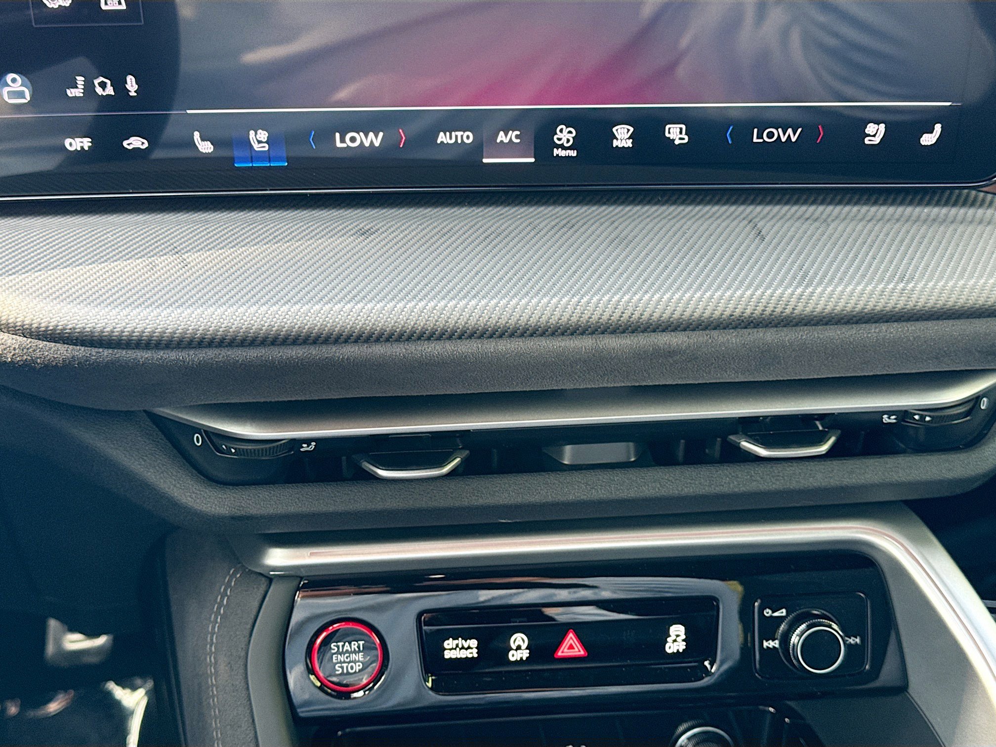 New 2025 Audi SQ5 Premium Plus image 33