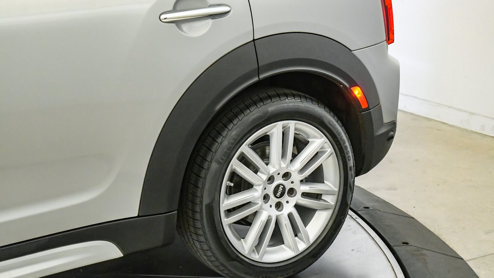 Certified 2023 MINI Cooper Countryman S FWD image 11