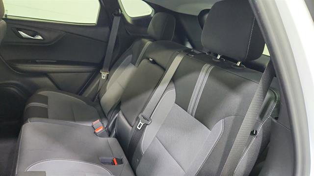 Used 2025 Chevrolet Blazer LT image 20