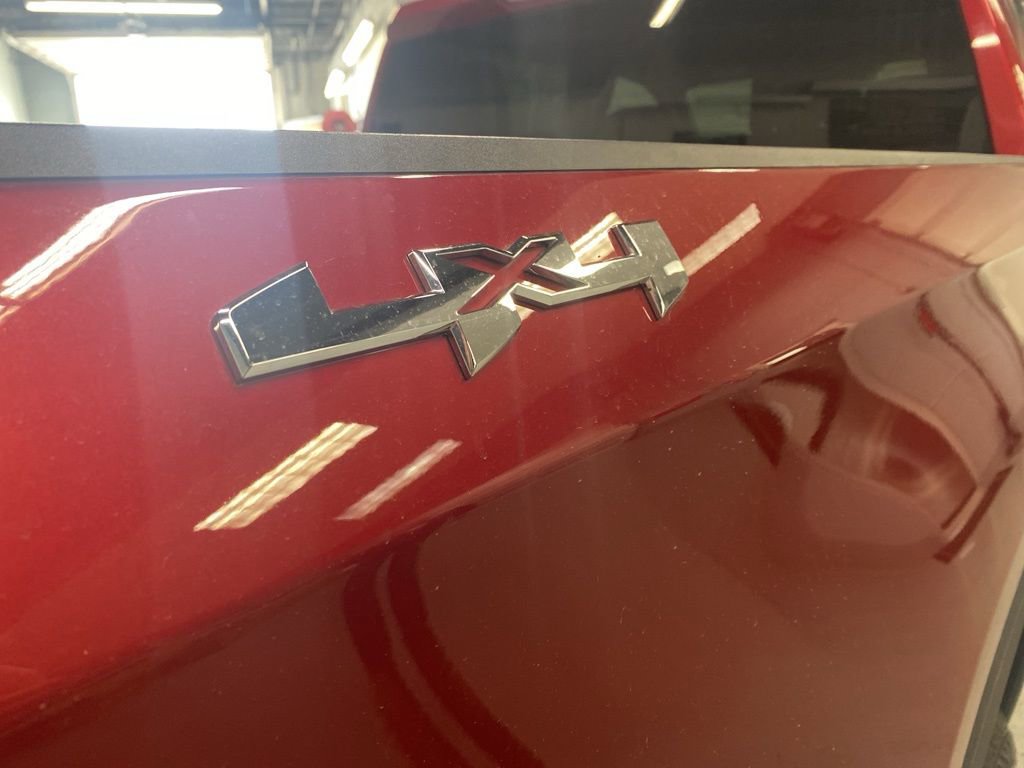 Used 2024 GMC Sierra 1500 Elevation image 10