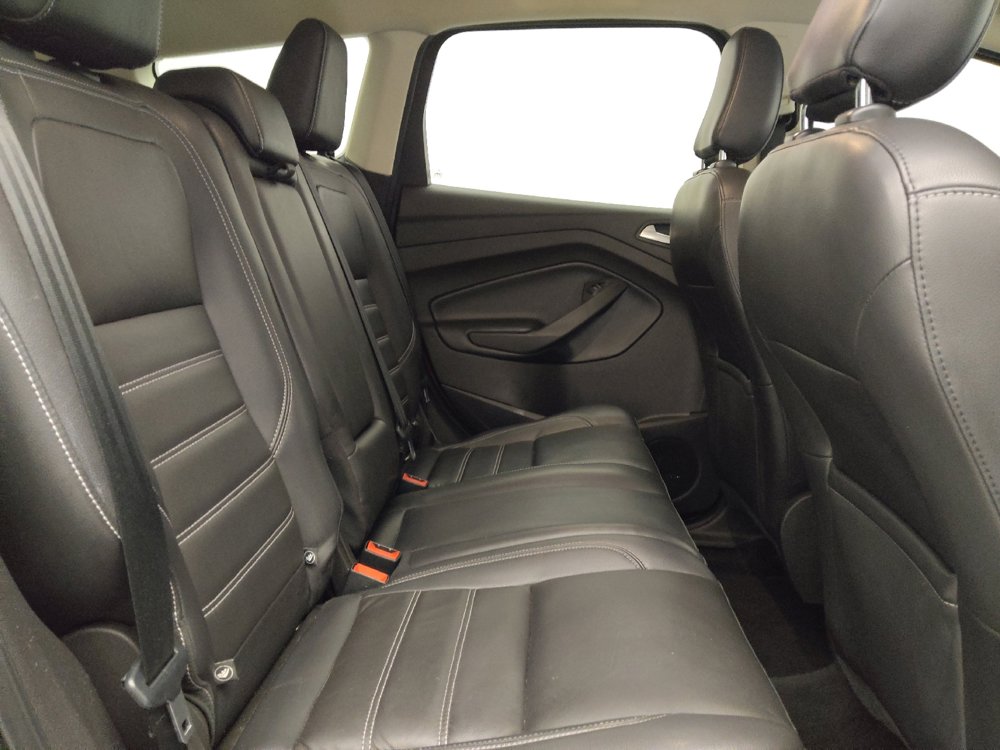 Used 2018 Ford Escape Titanium w/ Ford Safe & Smart Package image 19