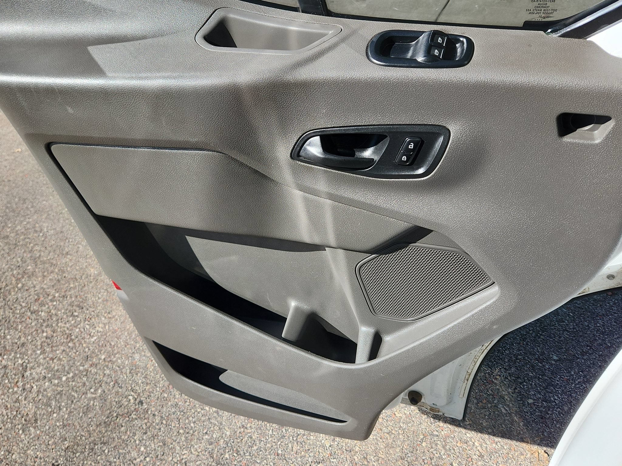 Used 2021 Ford Transit 150 Medium Roof AWD image 6