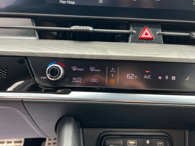 Certified 2024 Kia Sportage X-Pro AWD/4WD image 23