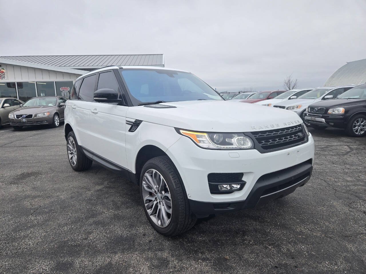 Used 2016 Land Rover Range Rover Sport Supercharged AWD/4WD image 10