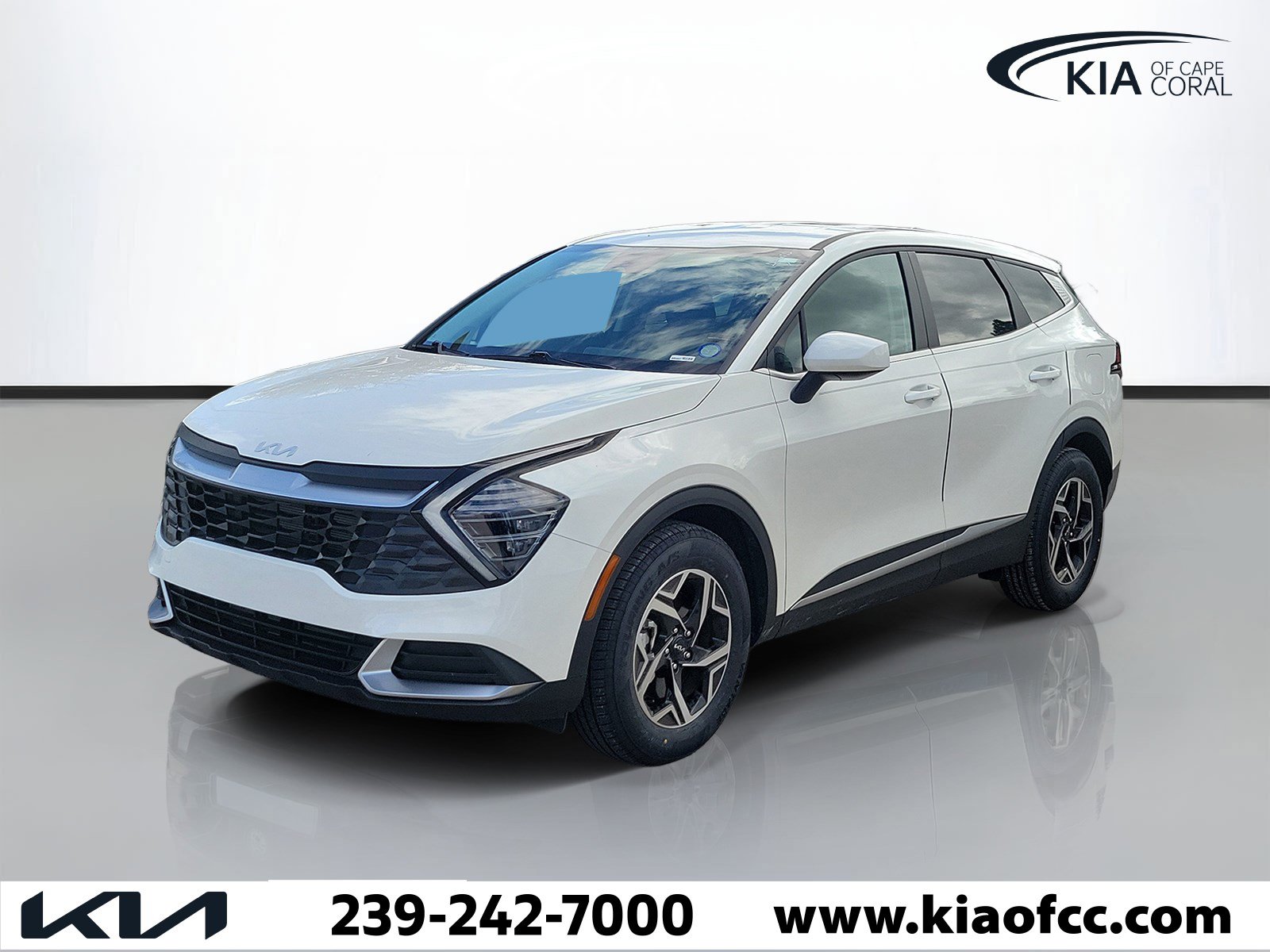 Certified 2024 Kia Sportage LX FWD image 3