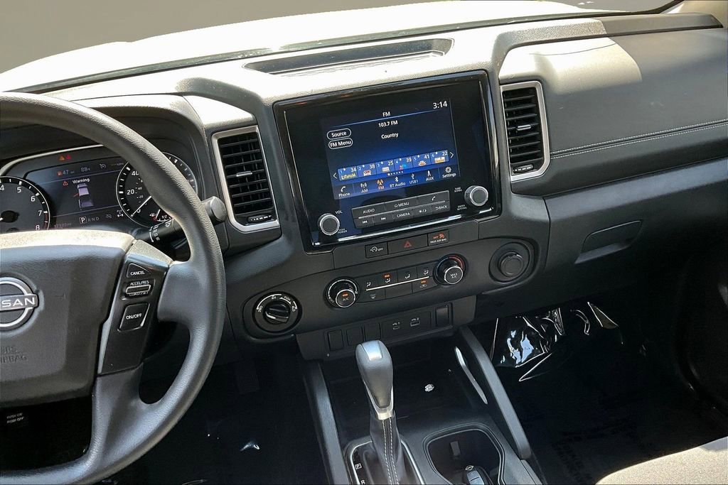 Used 2023 Nissan Frontier SV w/ Tow Package AWD/4WD image 10
