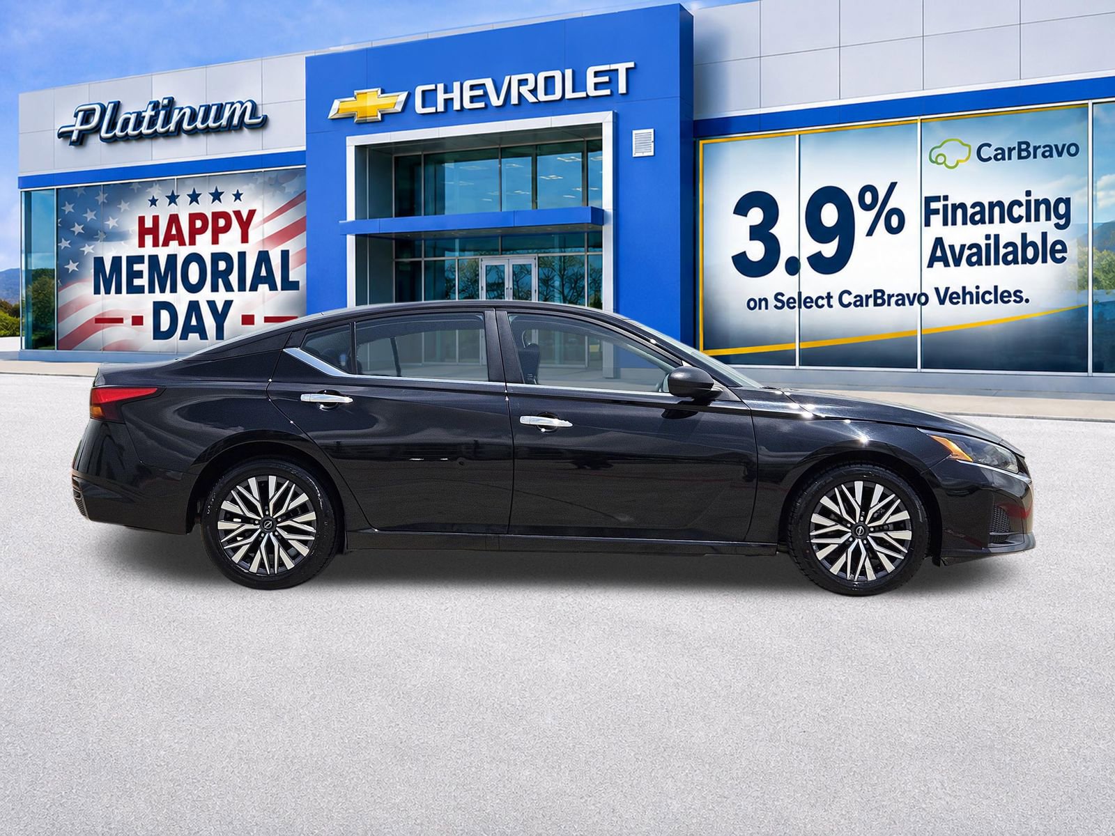 Used 2024 Nissan Altima 2.5 SV FWD image 7