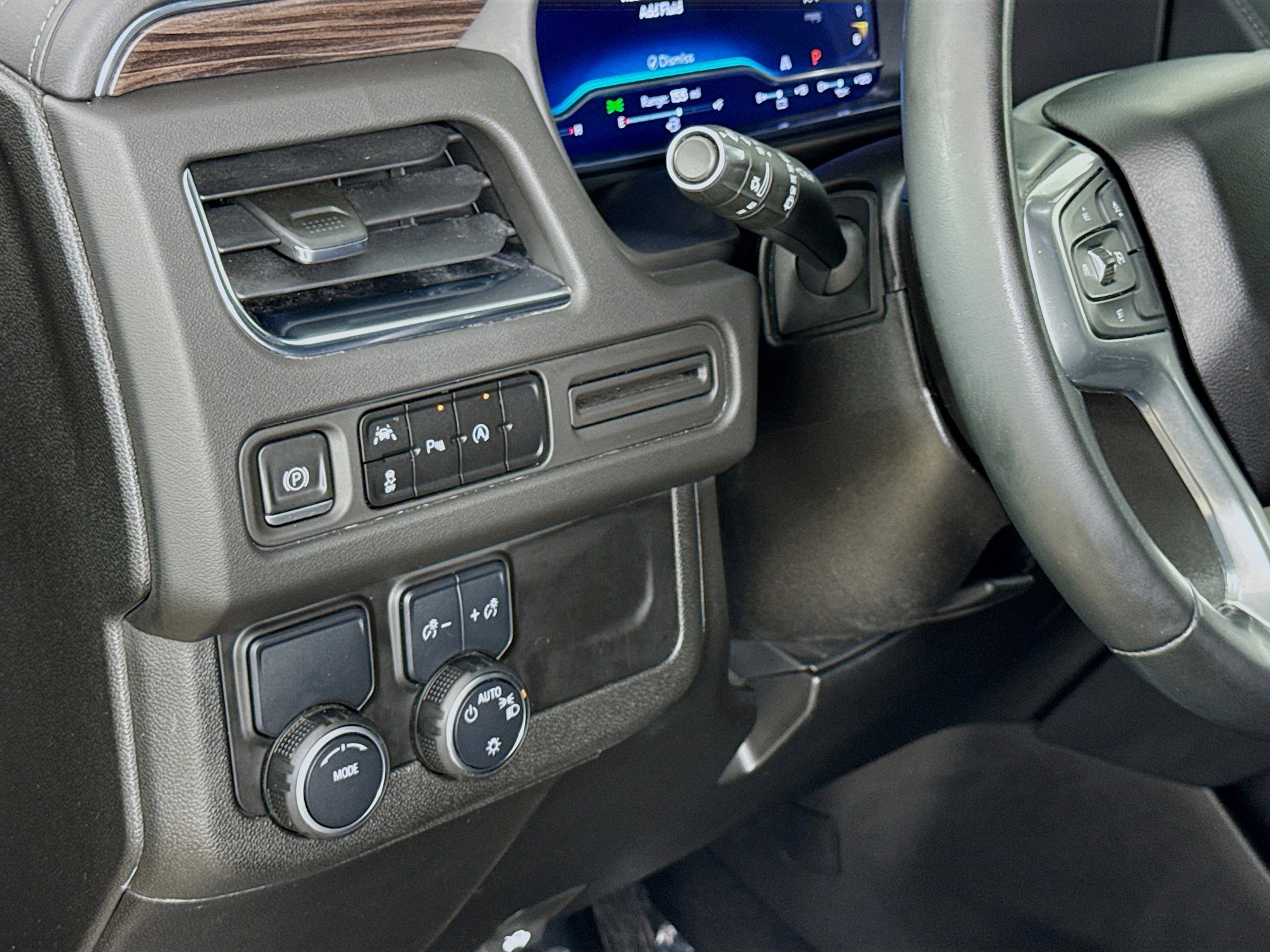 Used 2023 Chevrolet Tahoe LT RWD image 10