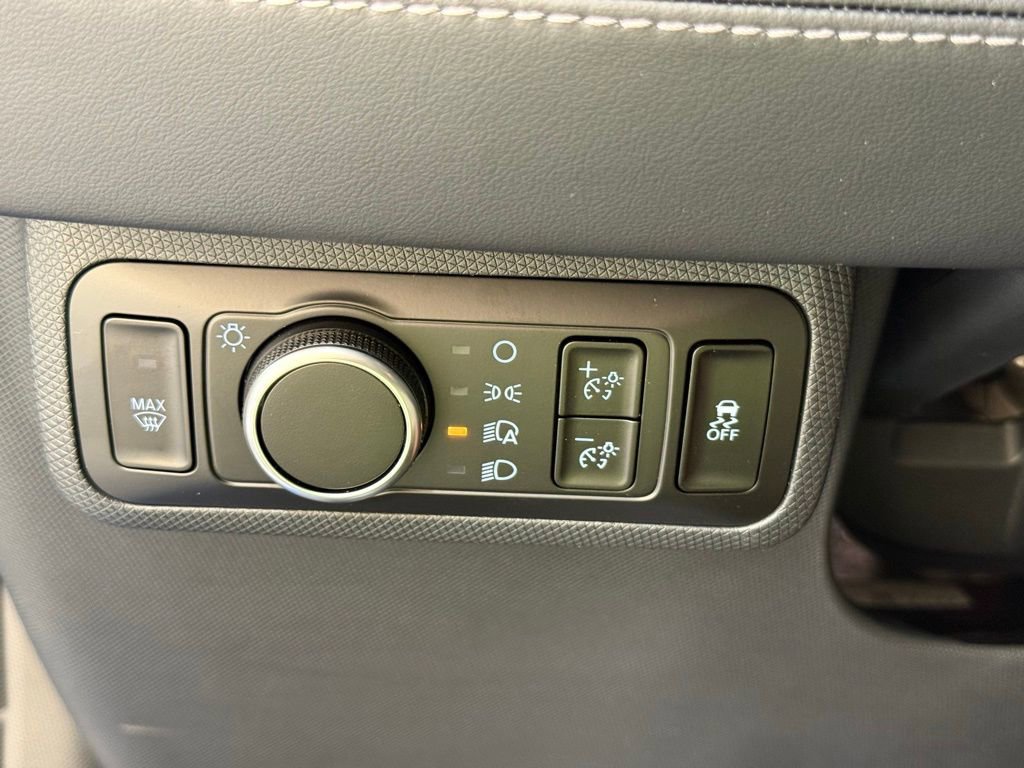 New 2025 Ford Mustang Mach-E Premium image 33