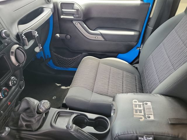 Used 2012 Jeep Wrangler Sport AWD/4WD image 32
