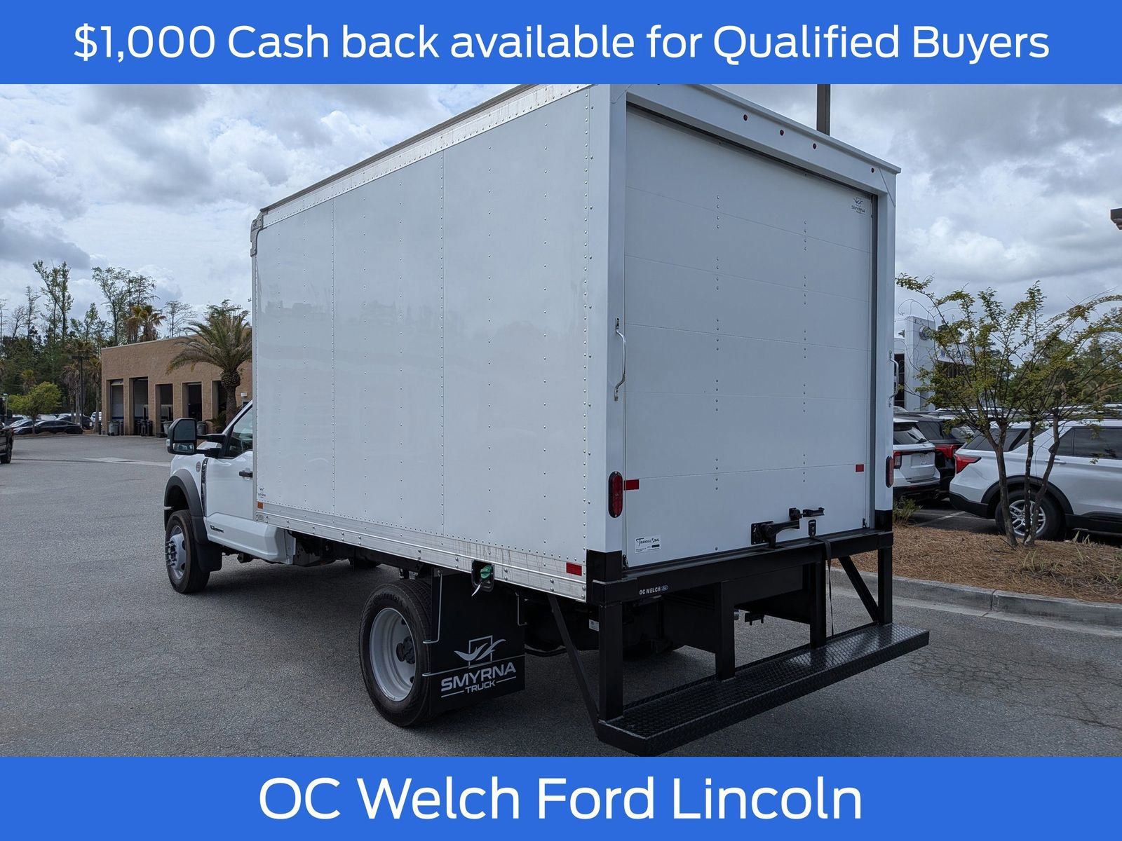 New 2026 Ford F550 4x4 Regular Cab Super Duty w/ XL Chrome Package image 4