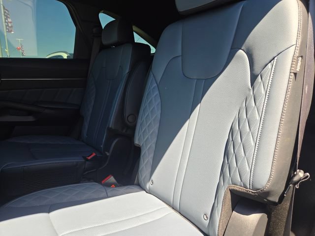 Certified 2025 Kia Sorento SX Prestige AWD/4WD image 10