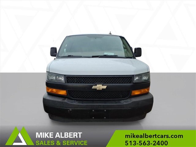 Used 2019 Chevrolet Express 2500 w/ Driver Convenience Package image 2
