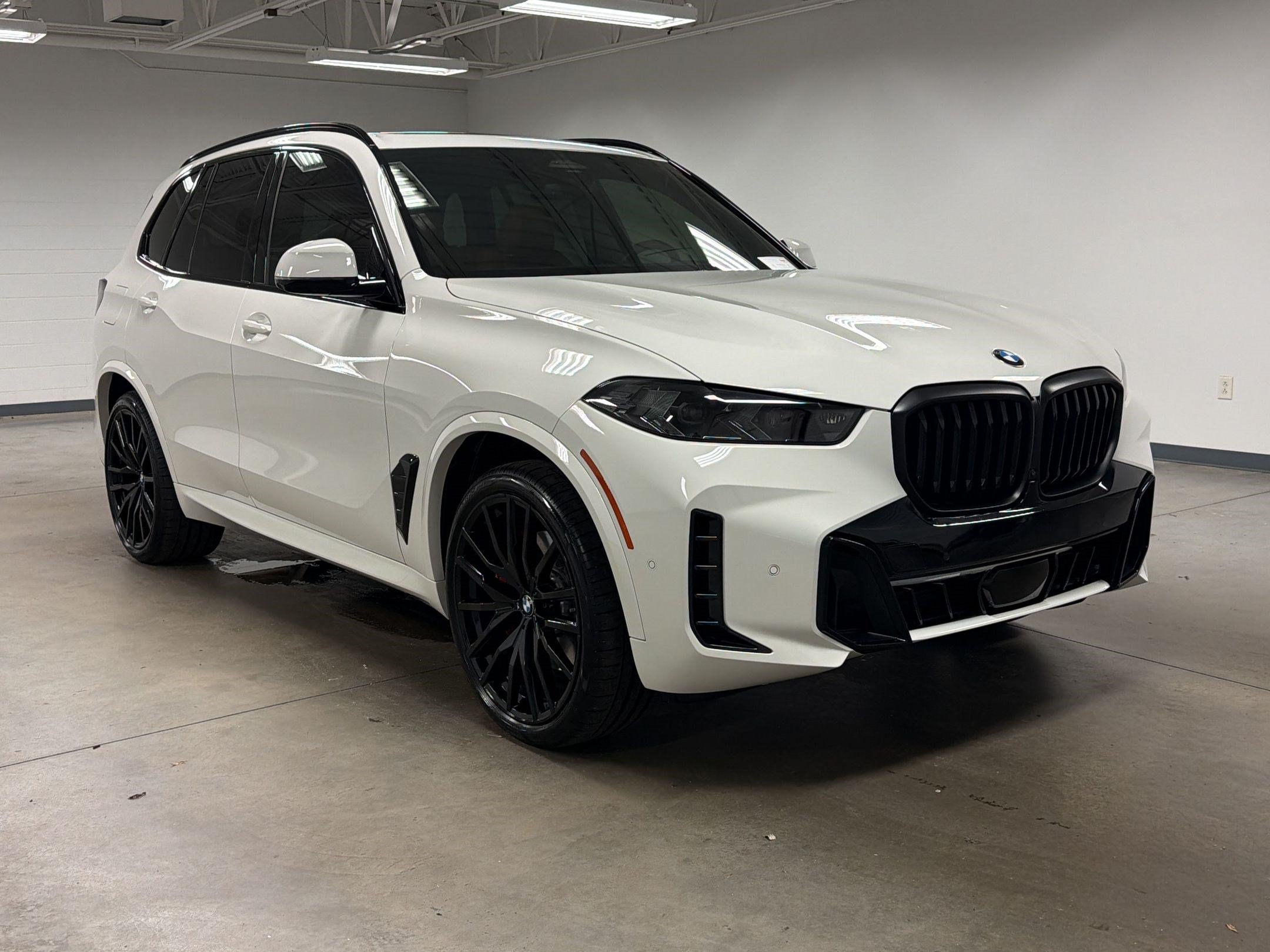 Certified 2026 BMW X5 sDrive40i w/ M Sport Package RWD image 7