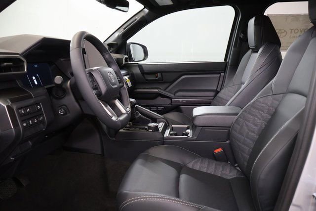 New 2026 Toyota 4Runner TRD Off-Road Premium AWD/4WD image 11