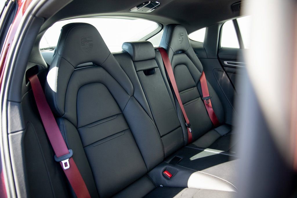 Used 2023 Porsche Panamera 4 Platinum Edition image 24