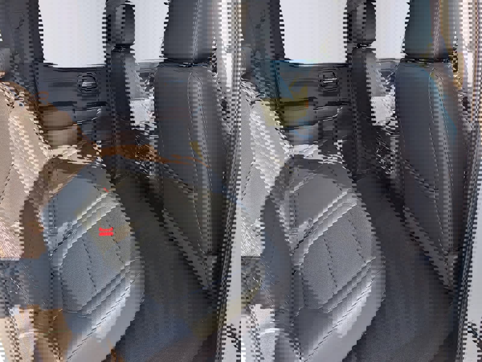 Used 2019 GMC Sierra 1500 SLT w/ SLT Premium Package image 8