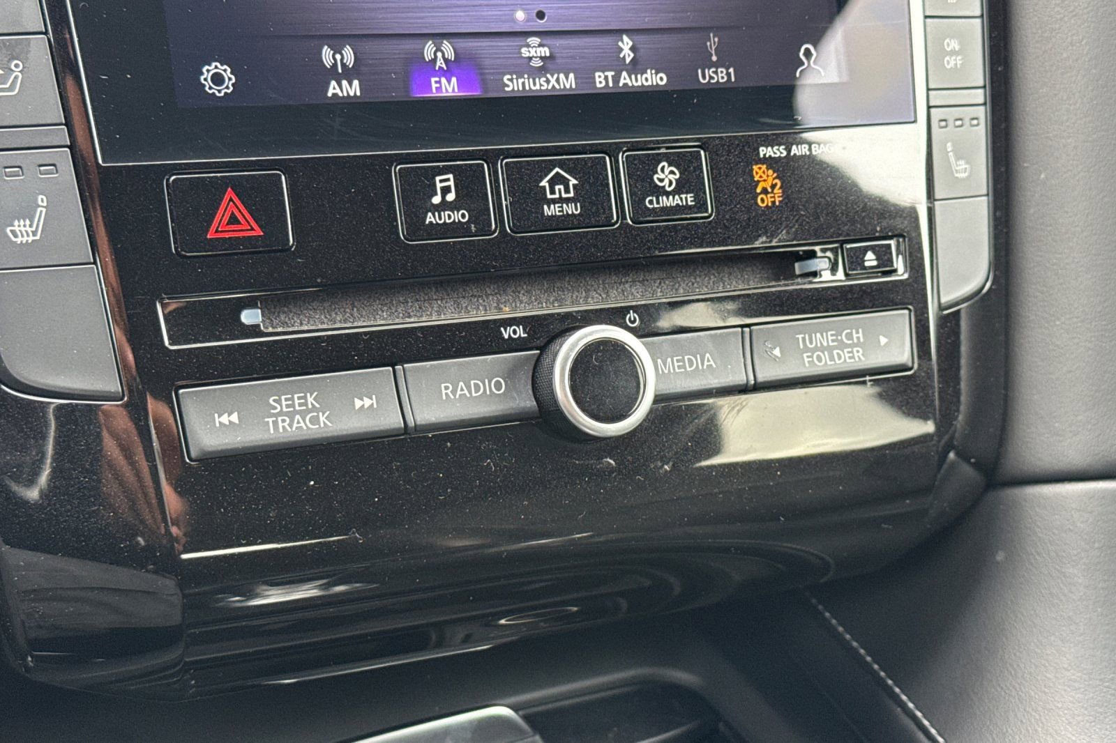 Used 2020 INFINITI QX50 Sensory image 21