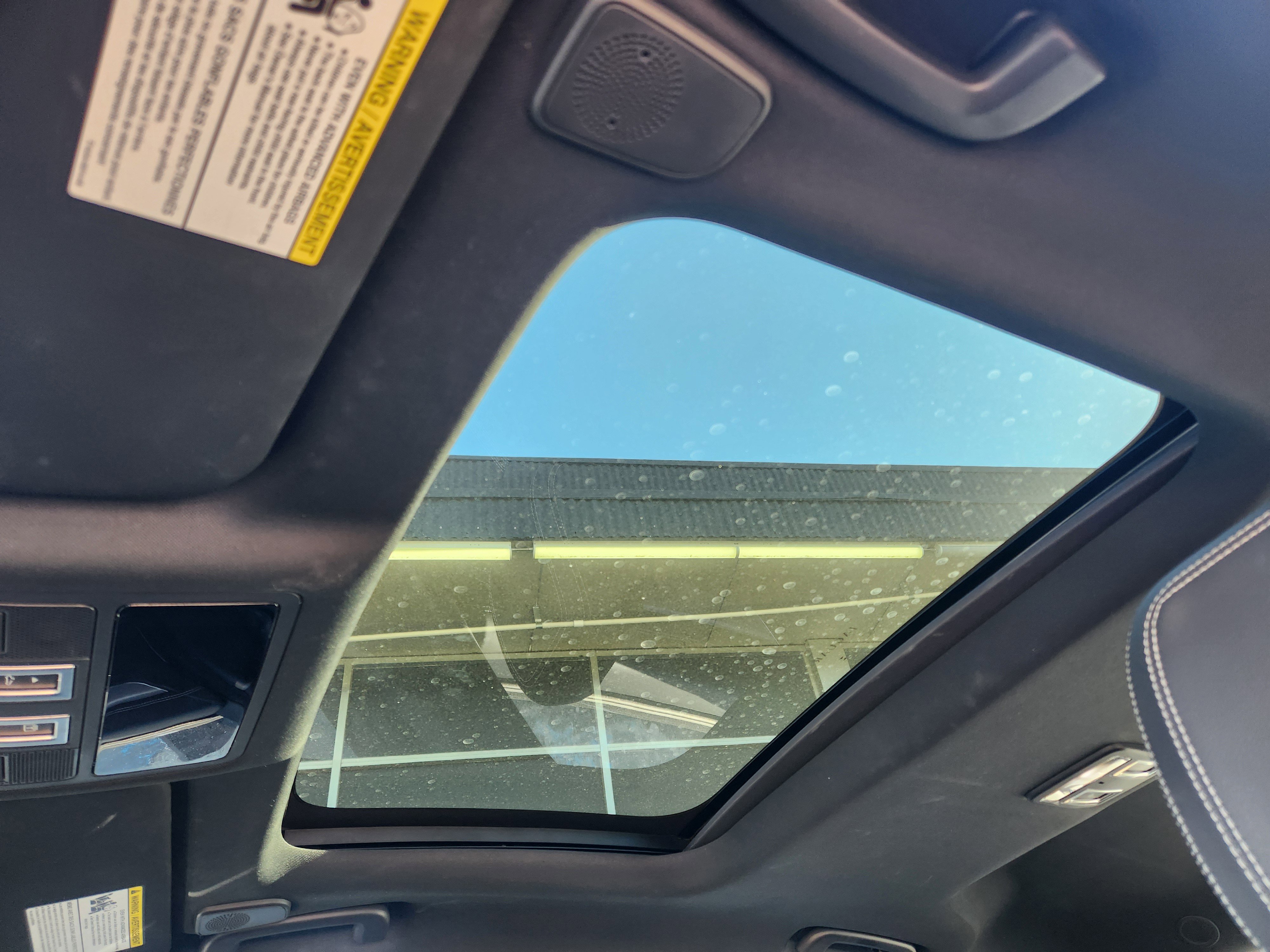 Certified 2024 Jaguar XF R-Dynamic SE image 17