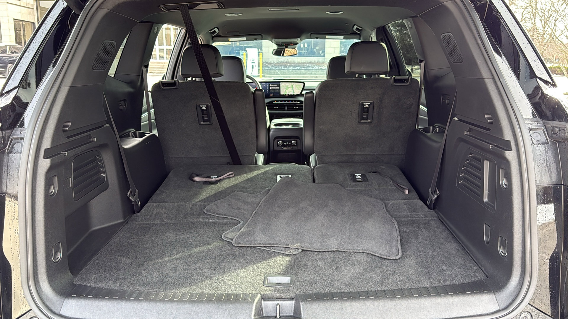 Used 2025 Buick Enclave Preferred image 32