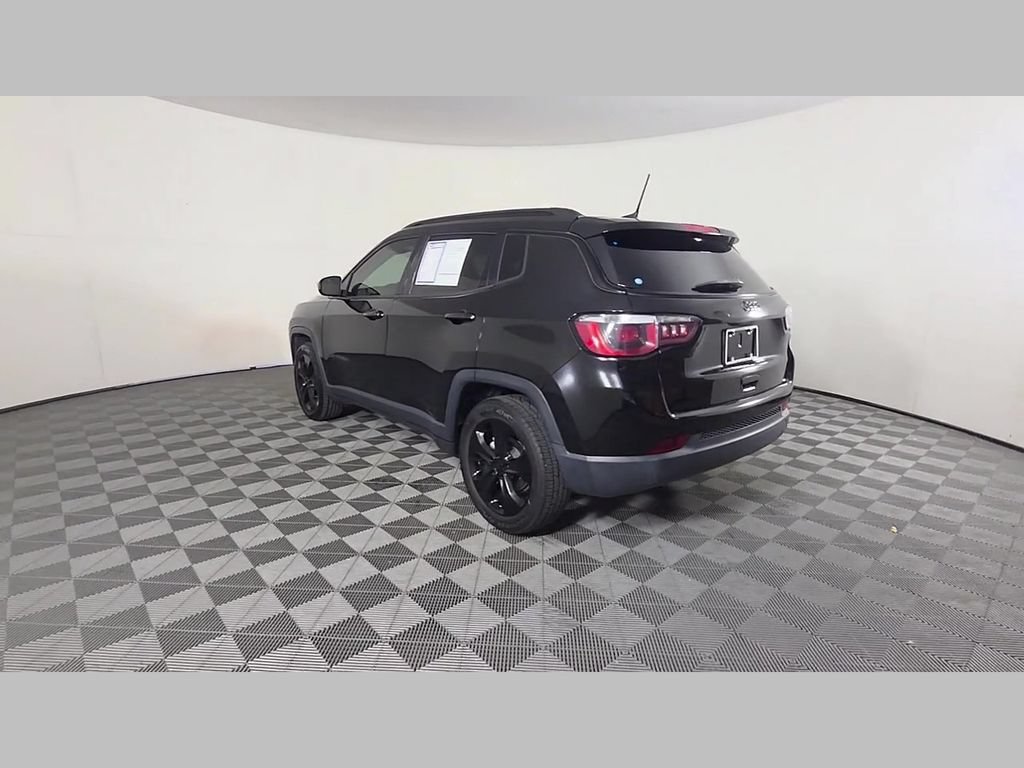 Used 2020 Jeep Compass Latitude FWD image 44