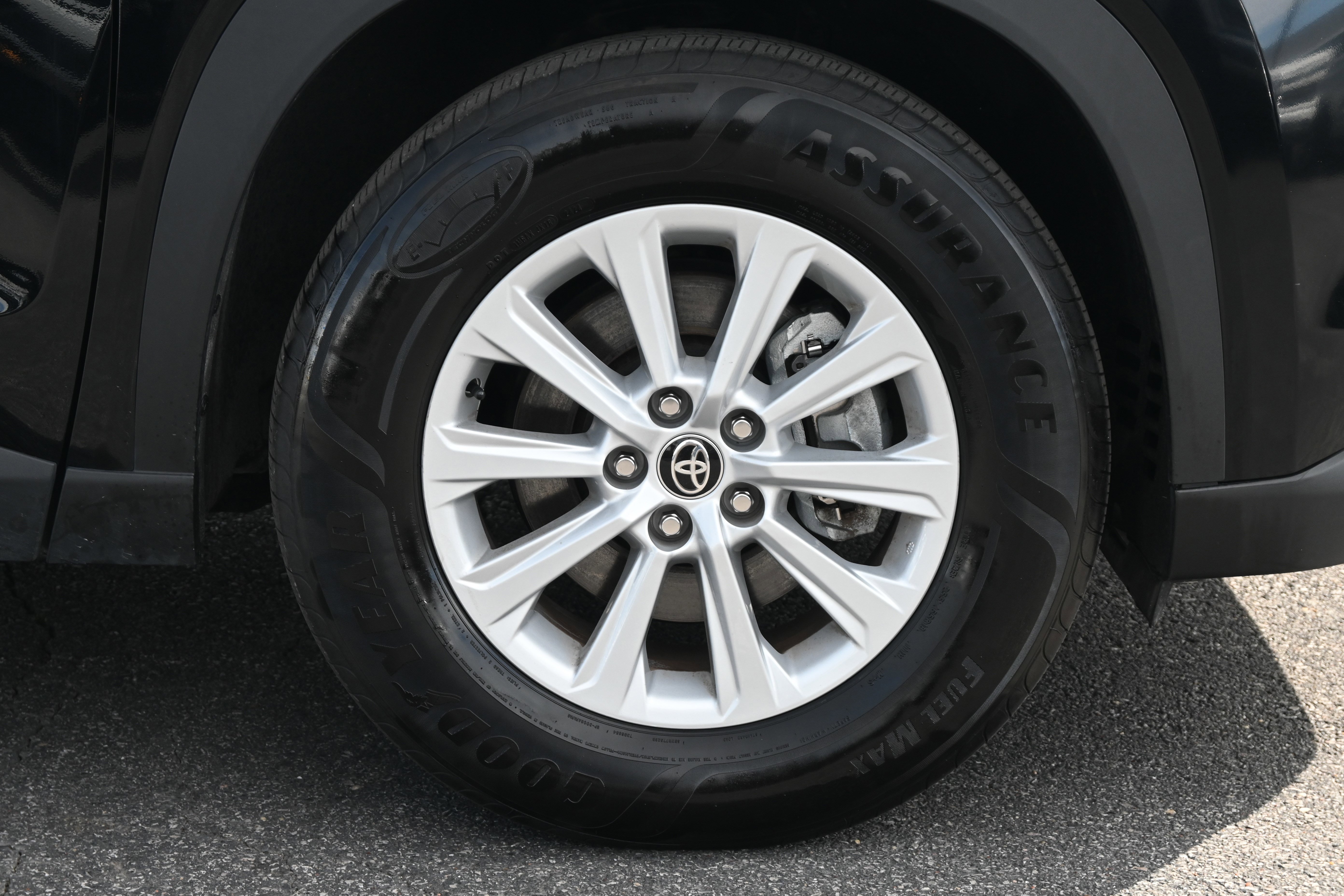 Used 2025 Toyota Grand Highlander FWD image 13