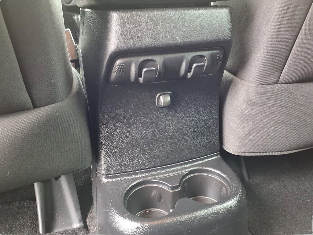 Used 2014 Jeep Wrangler Unlimited Sport AWD/4WD image 21