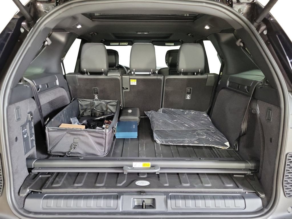 New 2026 Land Rover Discovery Dynamic SE AWD/4WD image 29