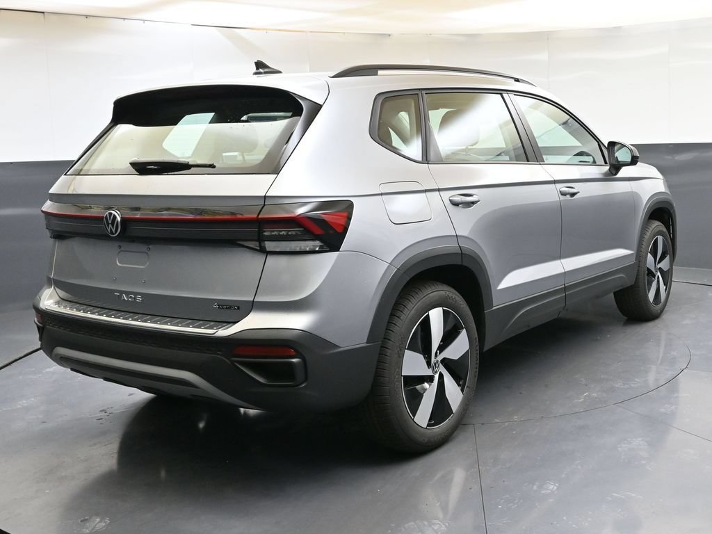 Used 2025 Volkswagen Taos S AWD/4WD image 5