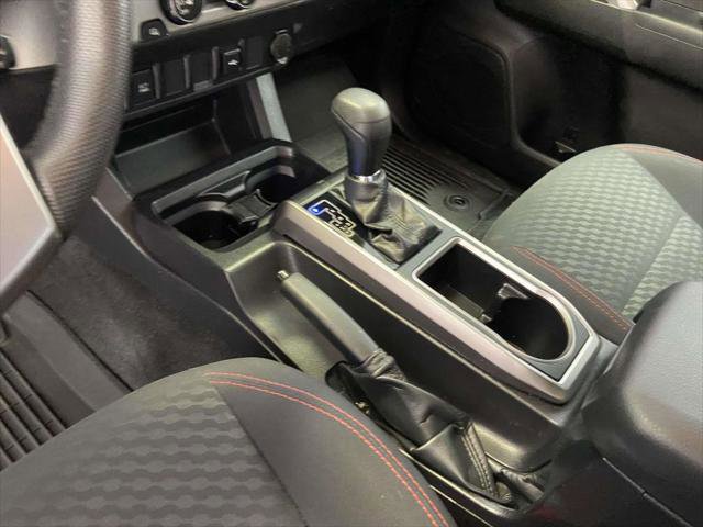Certified 2022 Toyota Tacoma SR5 image 21