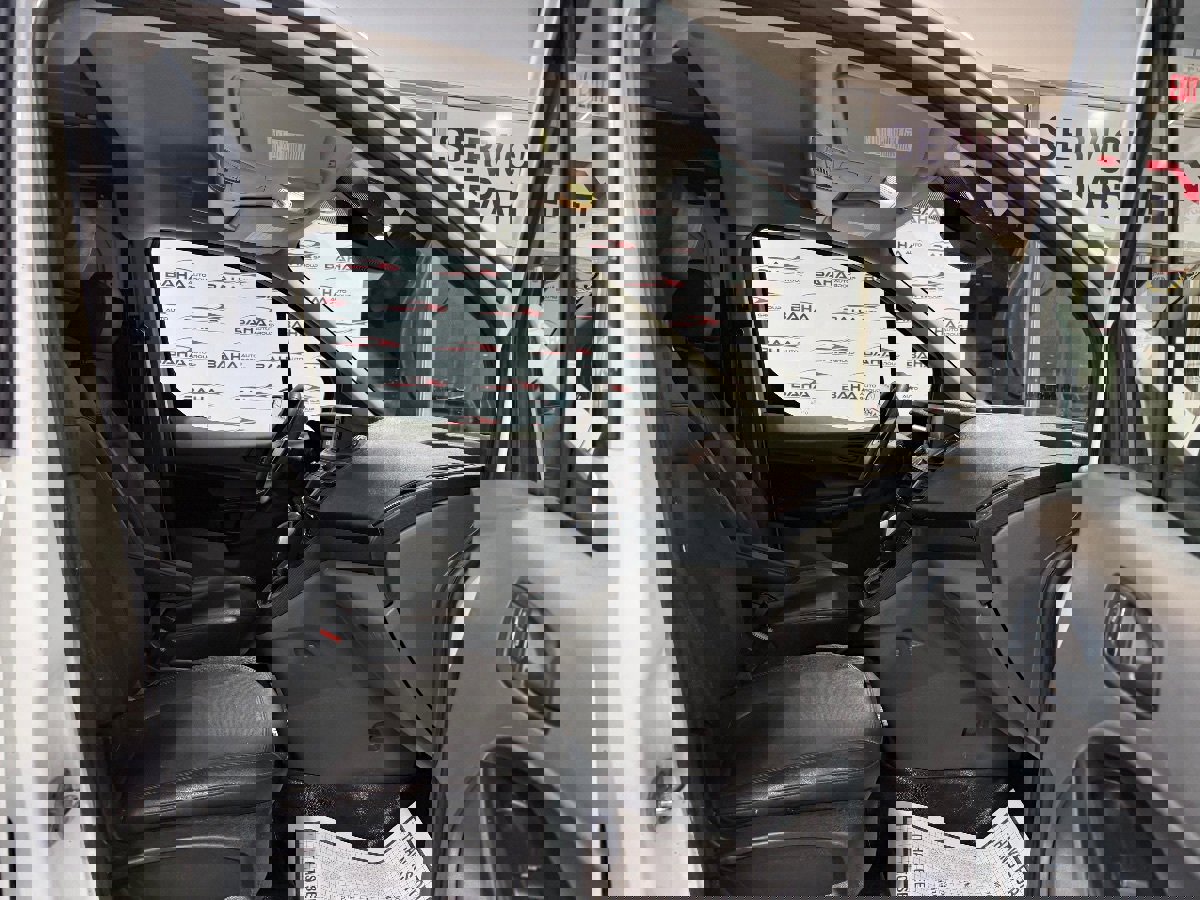 Used 2020 Ford Transit Connect XL image 38