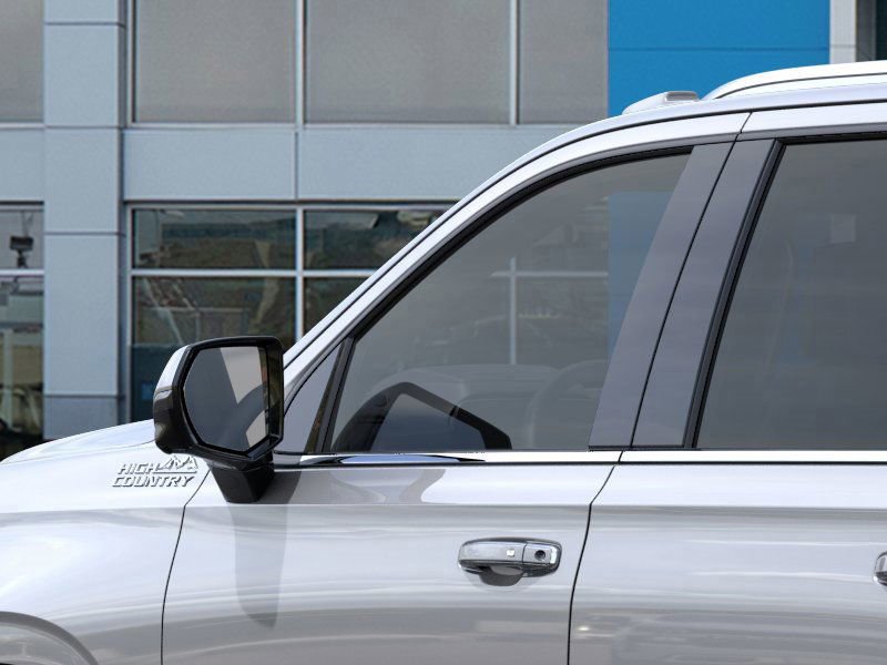 New 2026 Chevrolet Suburban High Country image 12