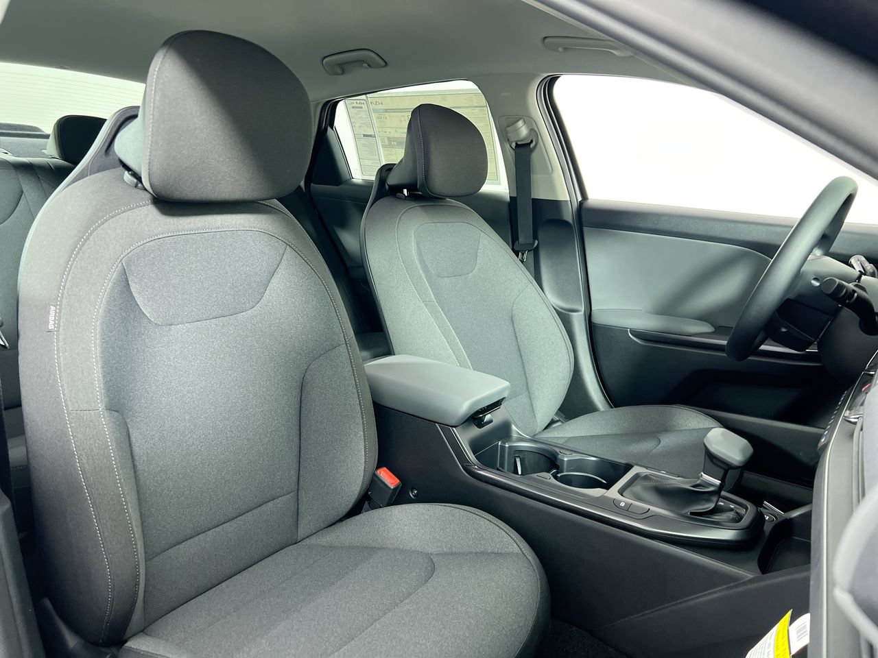 New 2026 Kia K4 FWD image 30