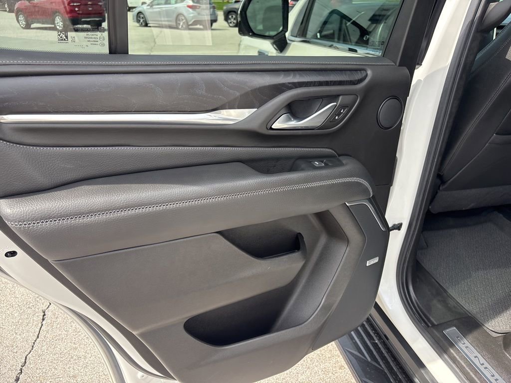 Used 2021 GMC Yukon Denali AWD/4WD image 22