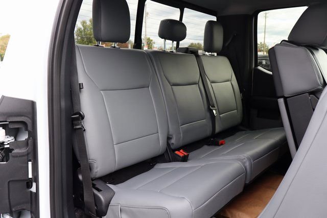 New 2026 Ford F550 4x4 Supercab Super Duty image 9