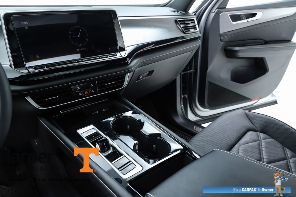 Used 2024 Volkswagen Atlas Cross Sport SE w/ Panoramic Sunroof Package image 62