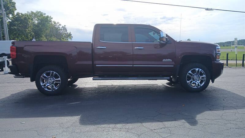 Used 2016 Chevrolet Silverado 2500 High Country w/ High Country Premium Package