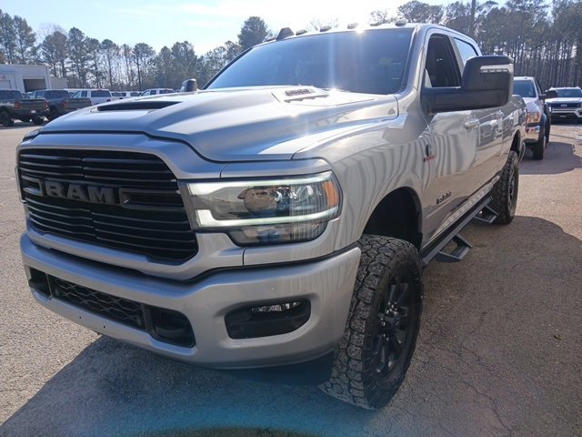 Used 2024 RAM 2500 Laramie w/ Night Edition image 13