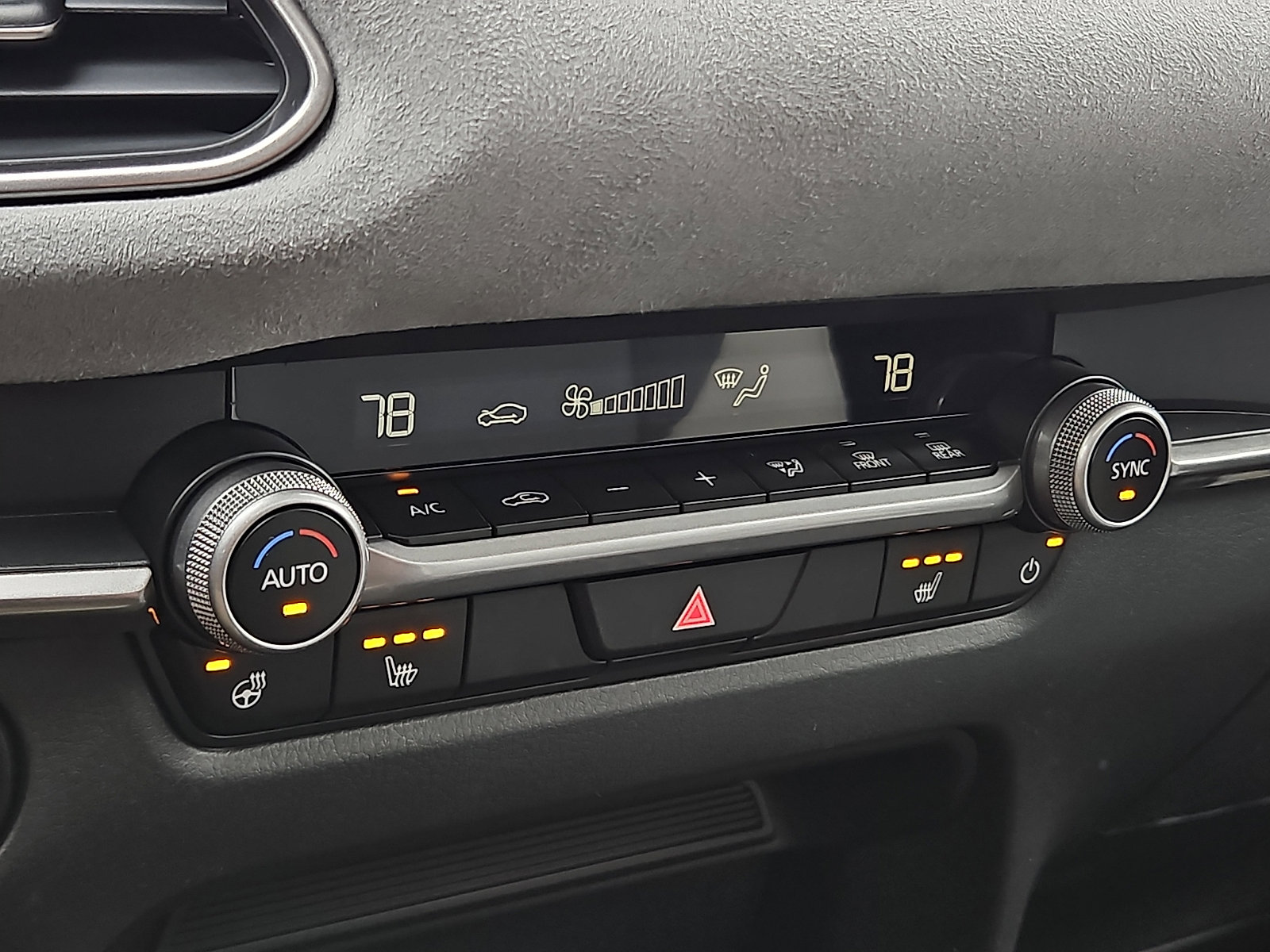 New 2026 MAZDA CX-30 Aire Edition image 14